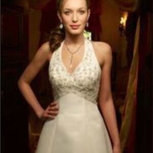 White Embroidered Wedding Dress Casablanca Style 1838